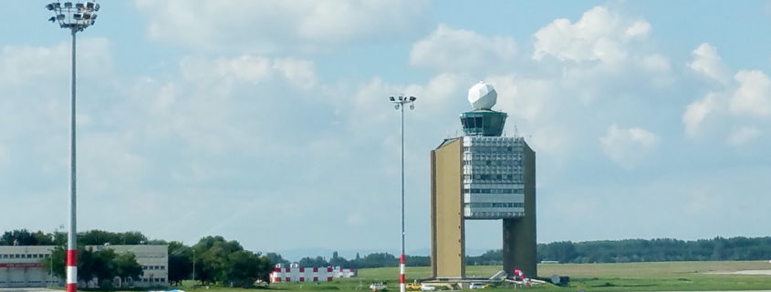 NLR onderzoekt impact Remote Tower-technologie op Hongaarse luchtverkeerleiders